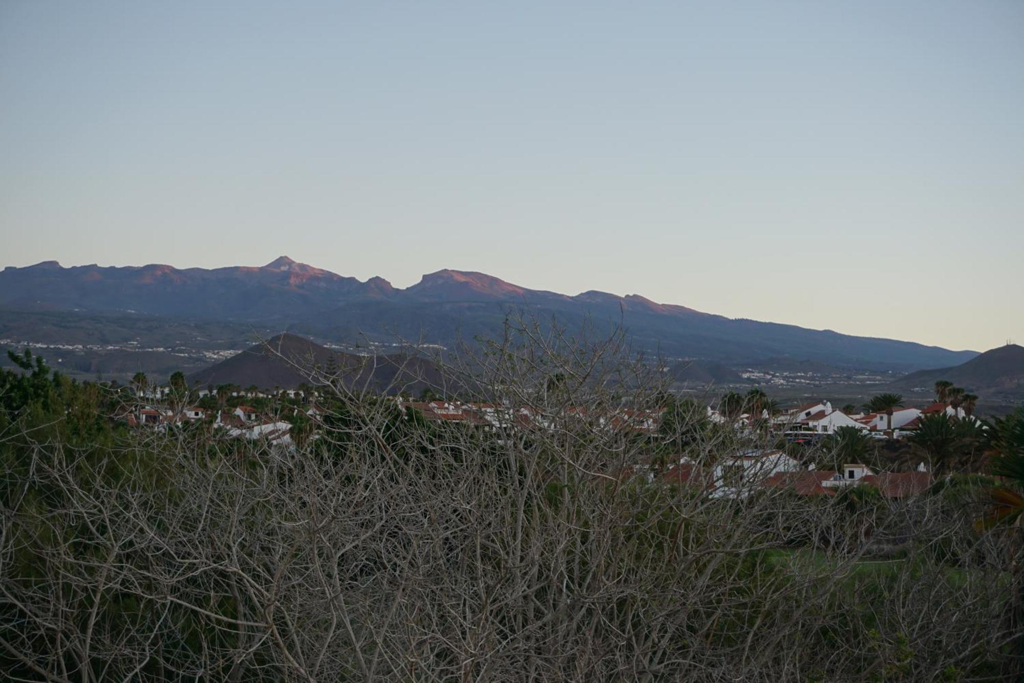 Golf Del Sur Apartment - Magnificent Panorama Of The Ocean, El Teide, And Montana Roja 산미겔데아보나 외부 사진