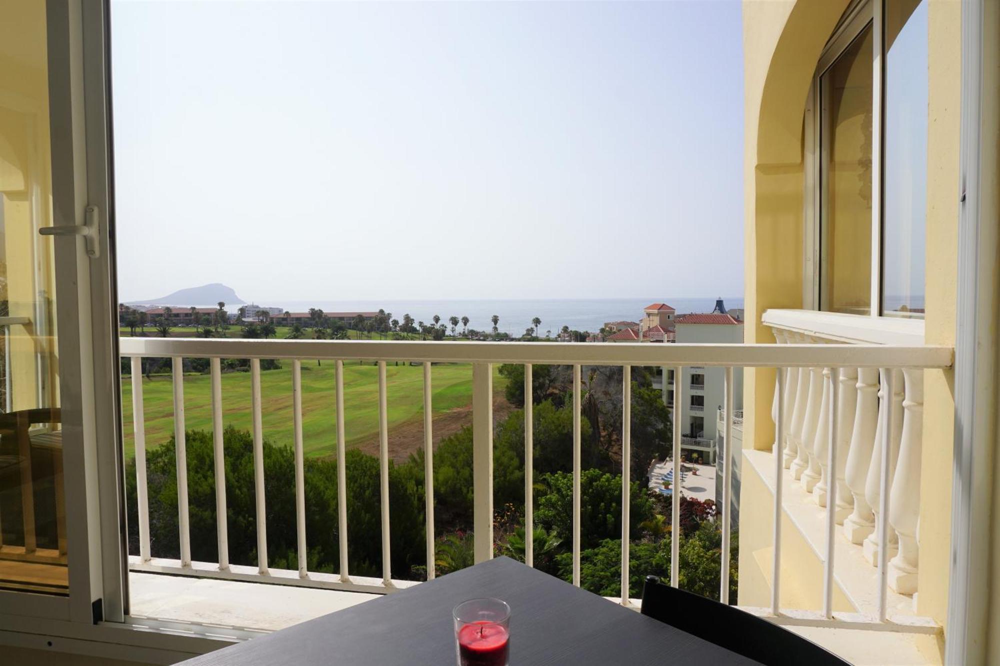 Golf Del Sur Apartment - Magnificent Panorama Of The Ocean, El Teide, And Montana Roja 산미겔데아보나 외부 사진